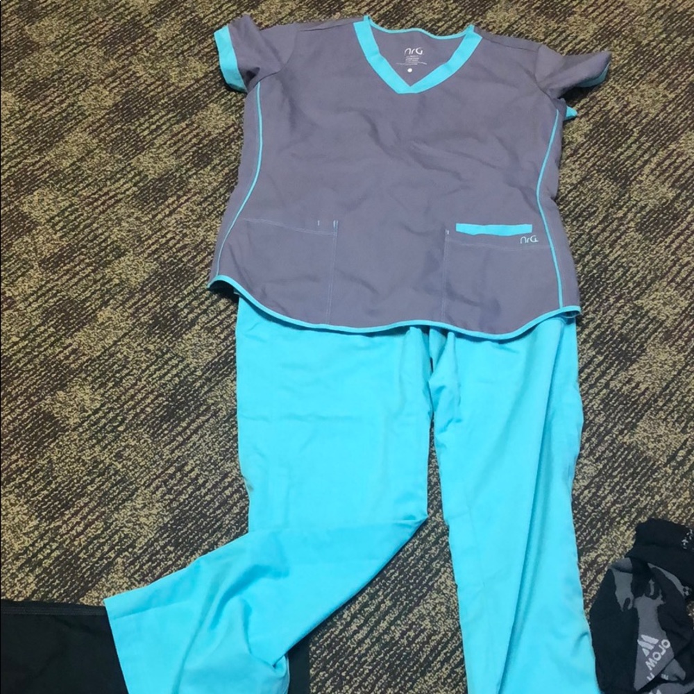 Scrub Set